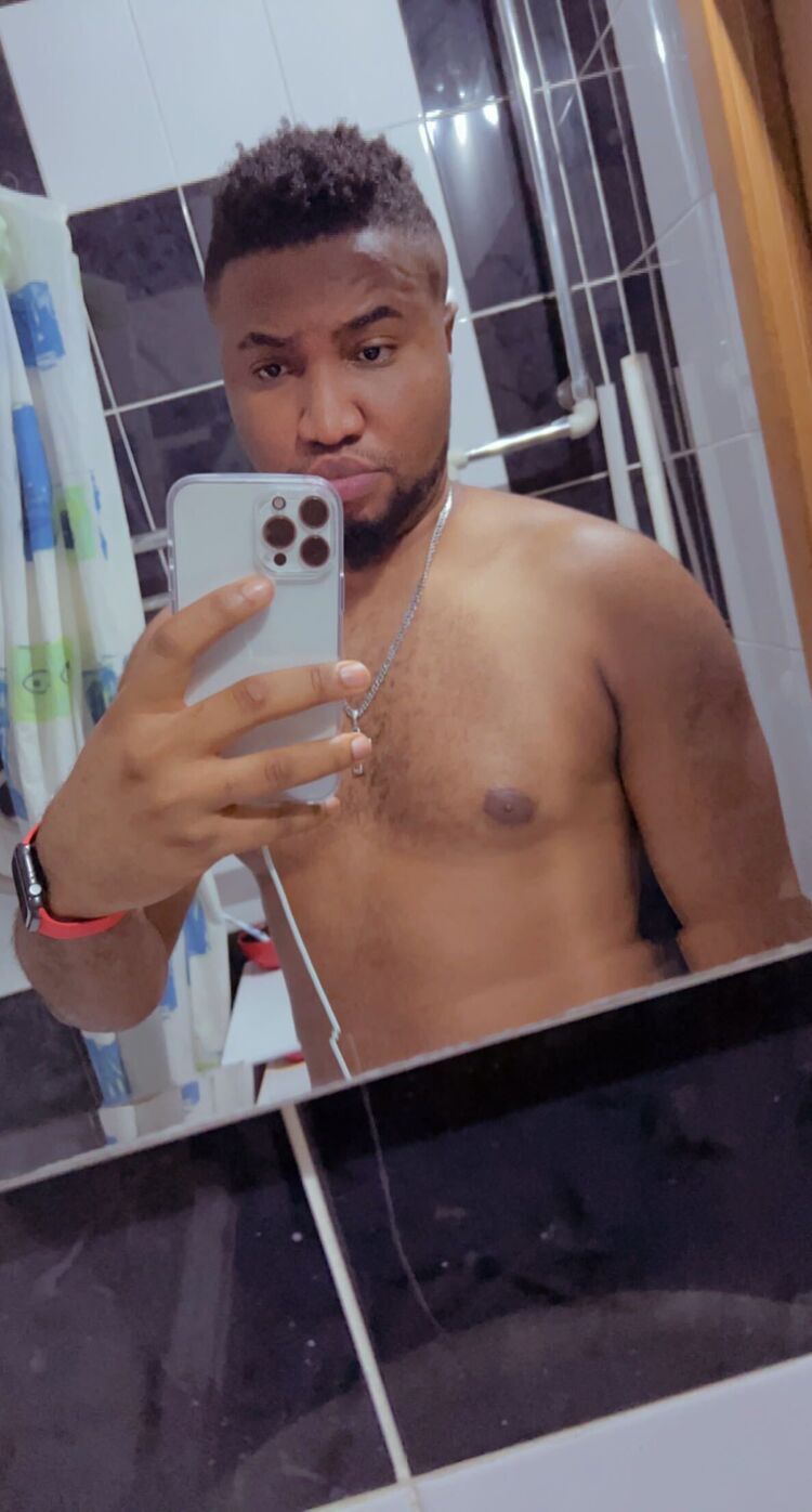  27666826  MARCEL, 34 ,    Canary Wharf