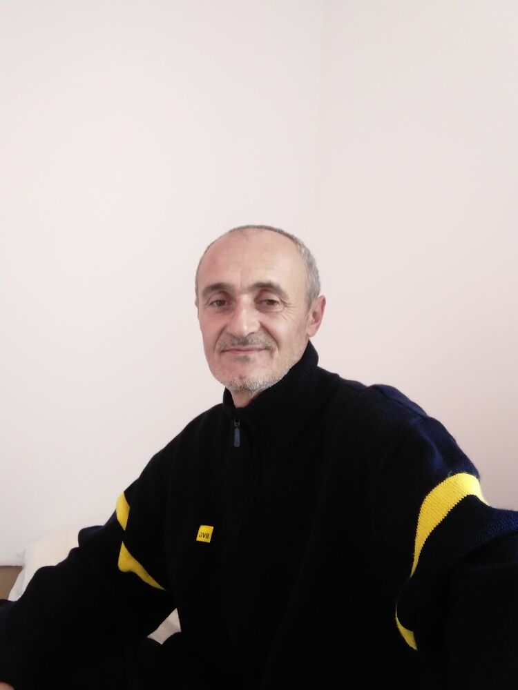  ,   Zurab, 57 ,   c , 