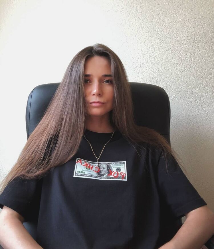  53873426  , 28 ,     