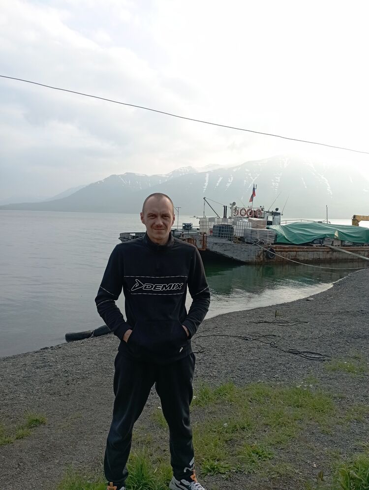  Phuket,   Oleg, 37 ,   ,   , c , 