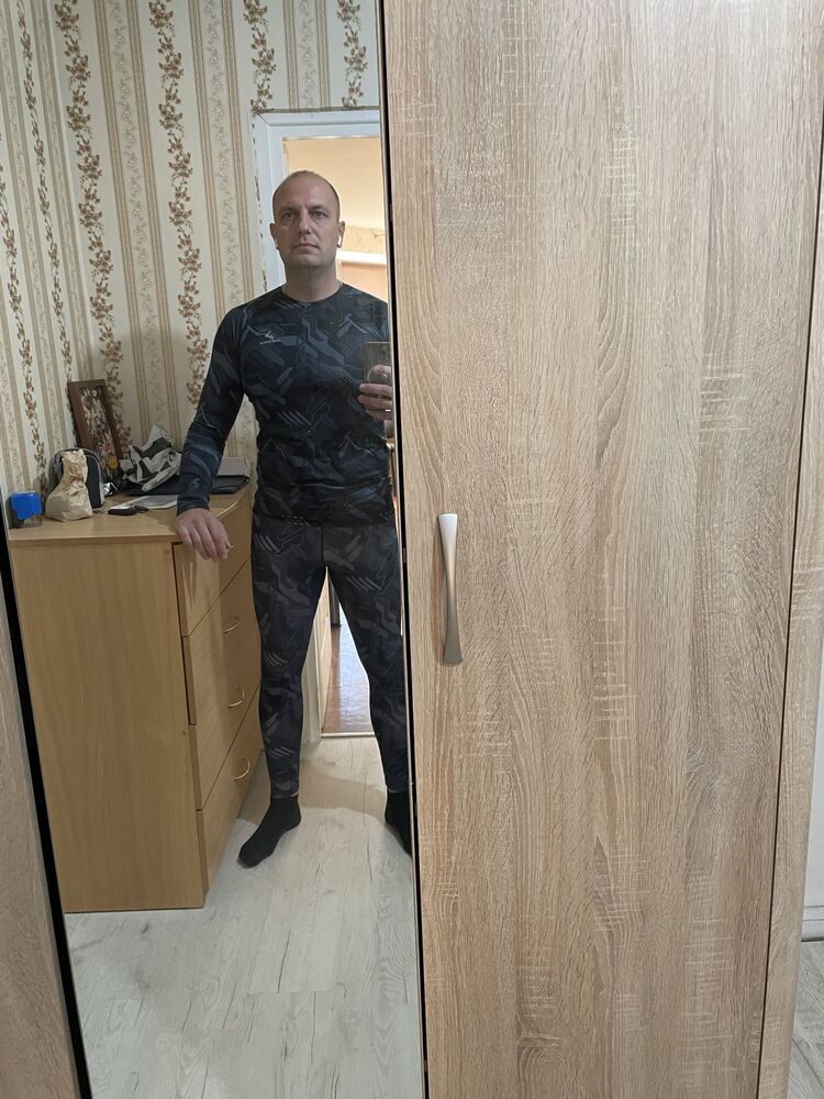  ,   Pol, 40 ,   ,   , c 
