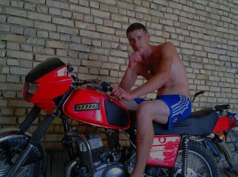  40253266  , 34 ,    