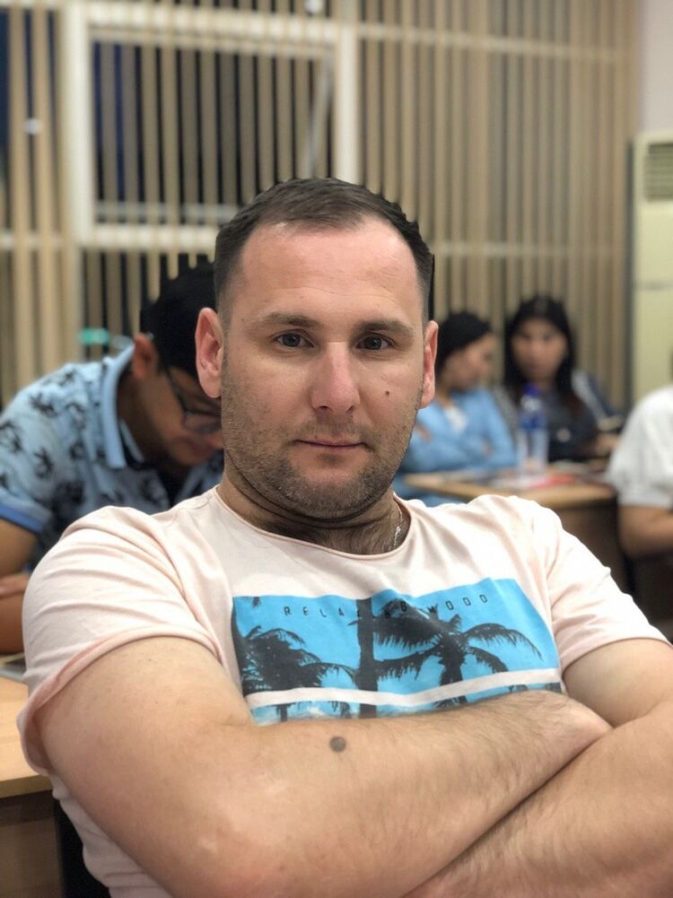  ,   Alex, 41 ,   ,   , c 