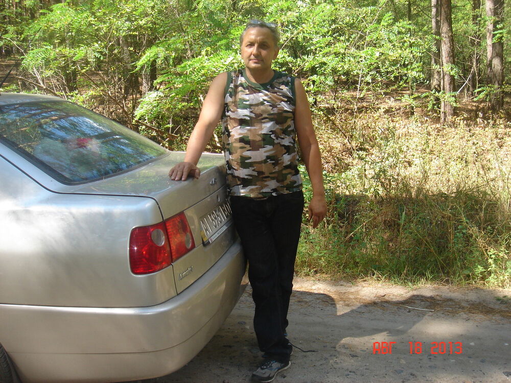  4746256  Alexander, 60 ,    