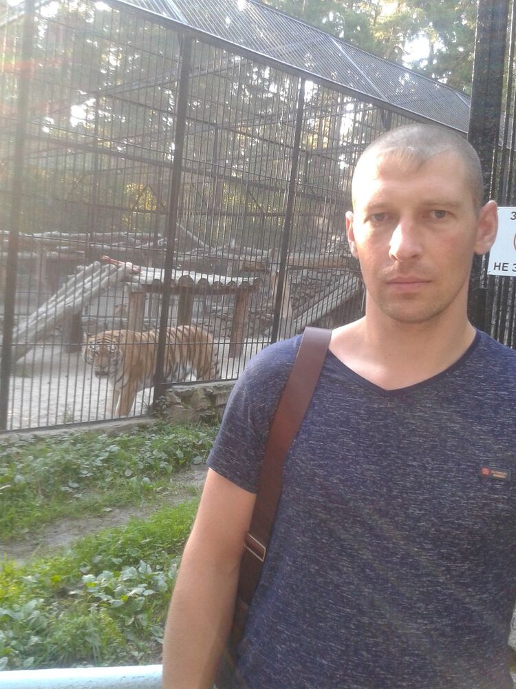  ,   Alex, 42 ,   ,   , c 