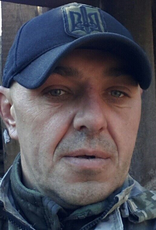  14184706  Sirgei, 46 ,    