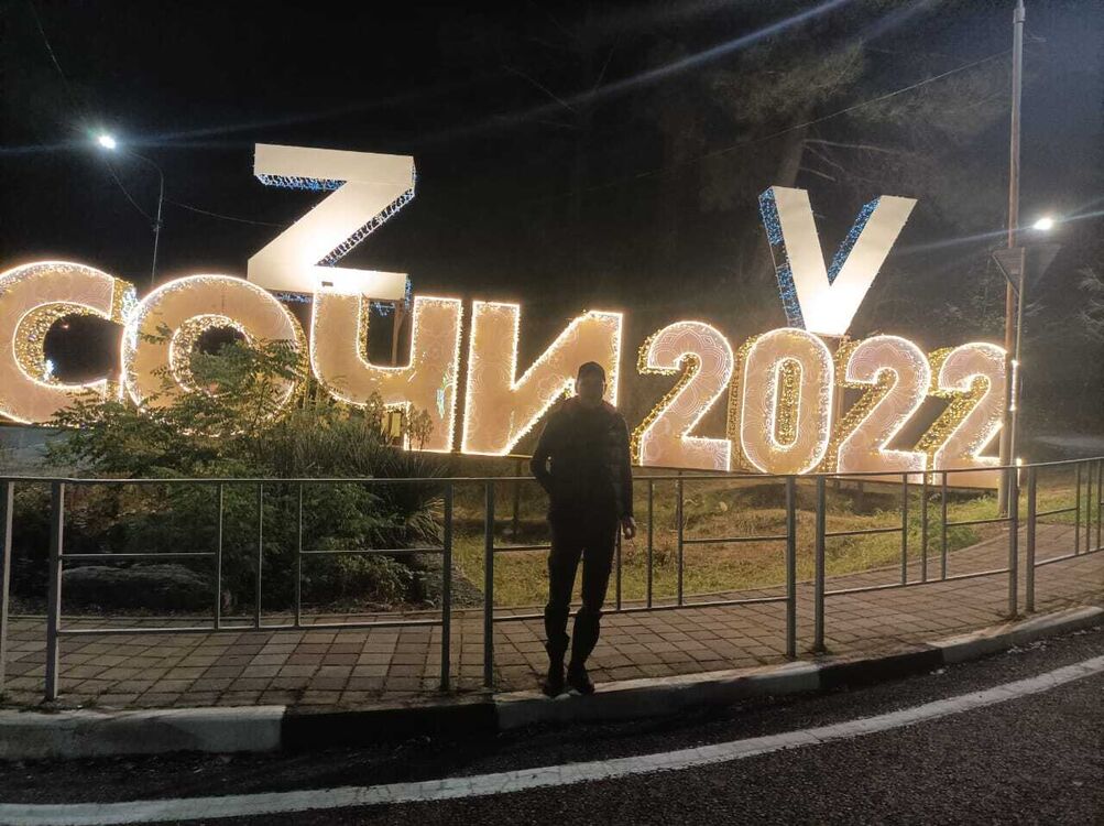  37023946  , 41 ,    
