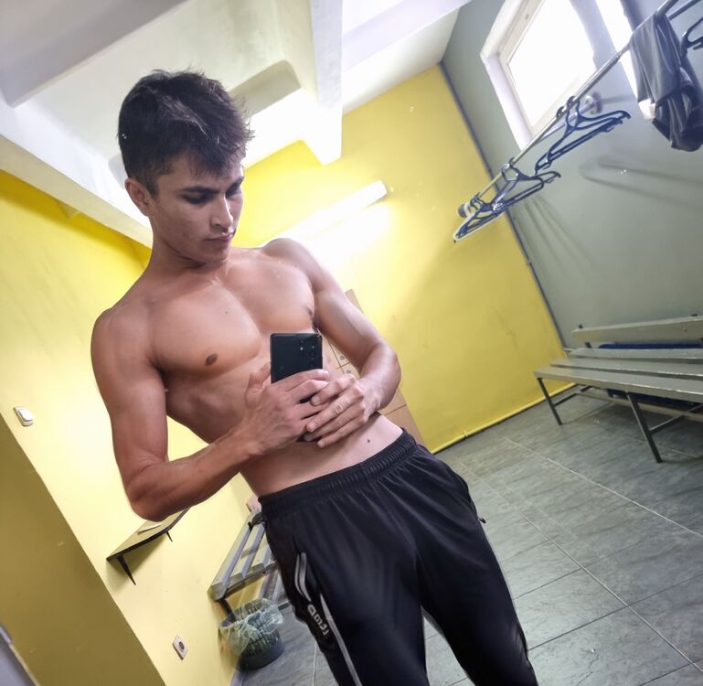  ,   VIP, 22 ,   ,   