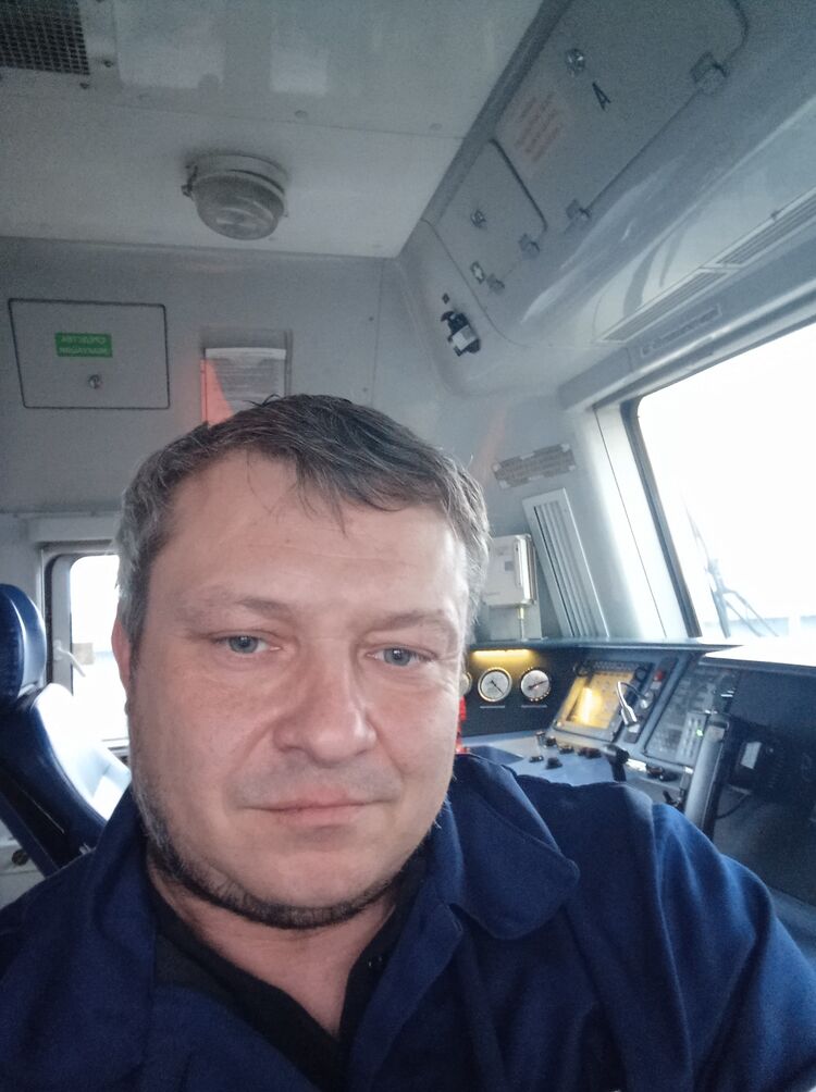  25959786  , 43 ,    