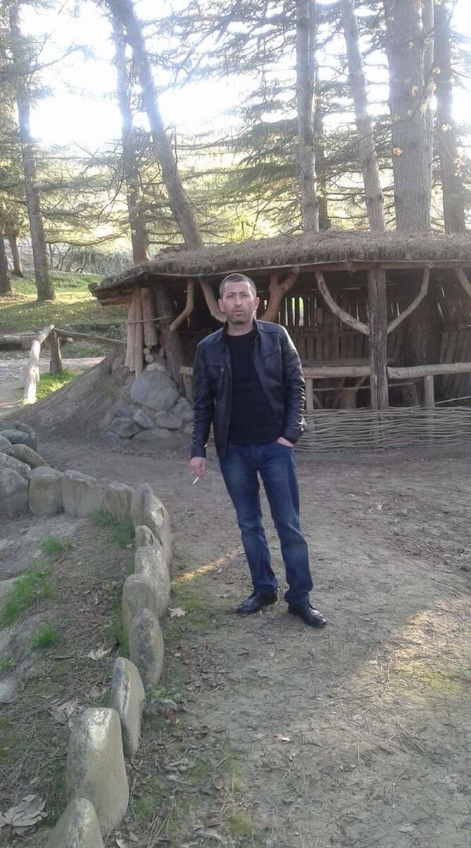  ,   Nuko, 37 ,   