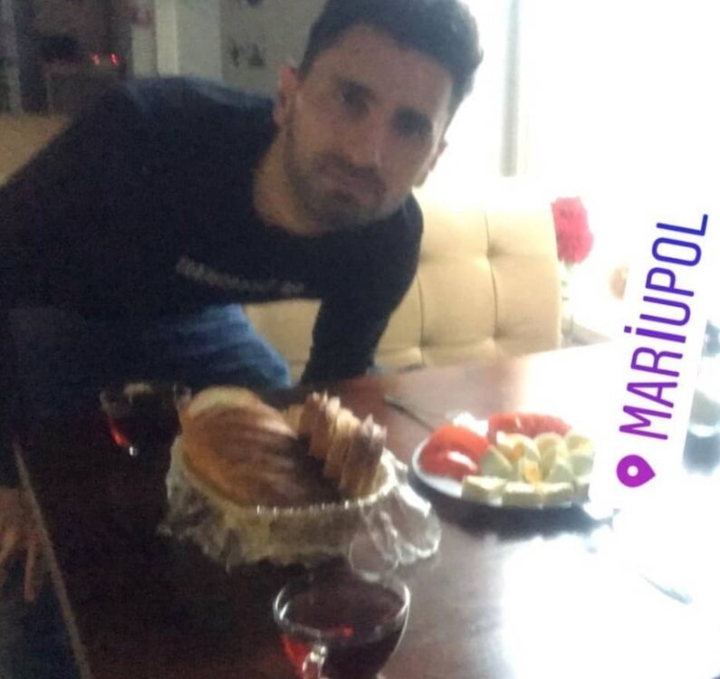  18252986  Ediz, 32 ,    