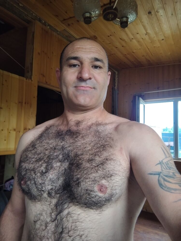  45751066  Azizbek, 43 ,    