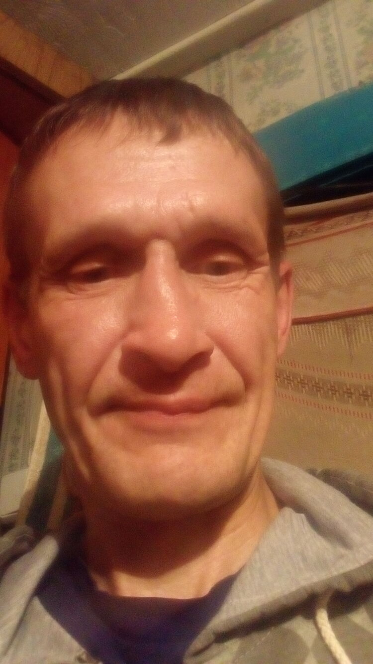  28525896  , 52 ,    