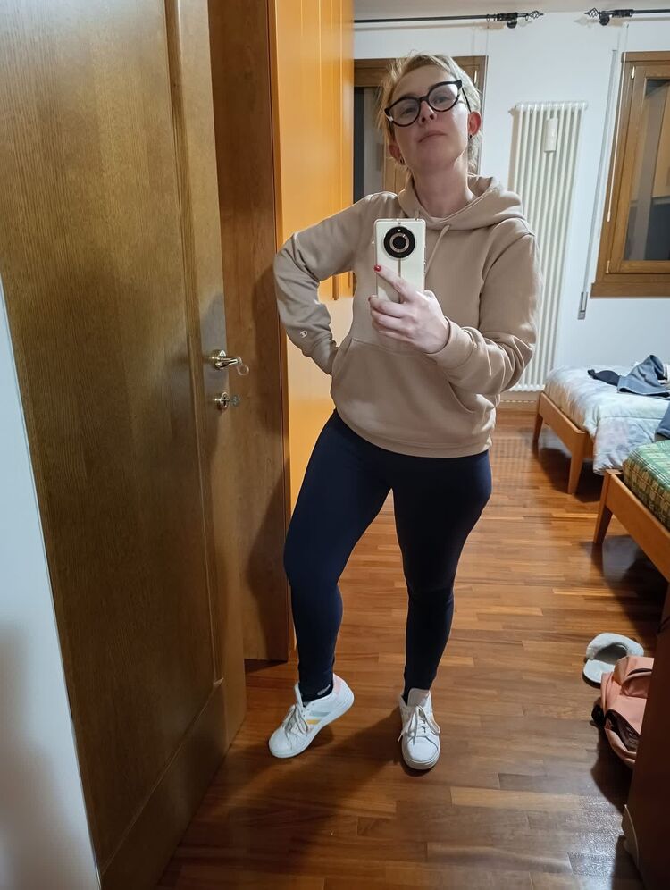 ���� 56004056 ������� Amandine, 39 ���, ���� ���������� � Milan