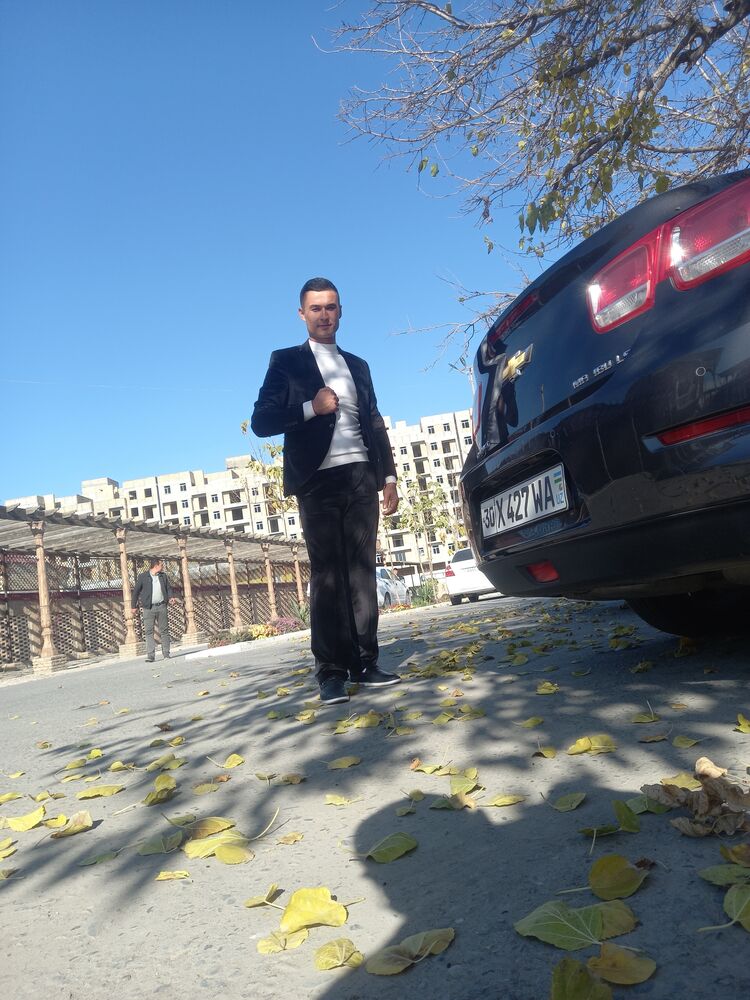  50722586  Diyor, 24 ,    