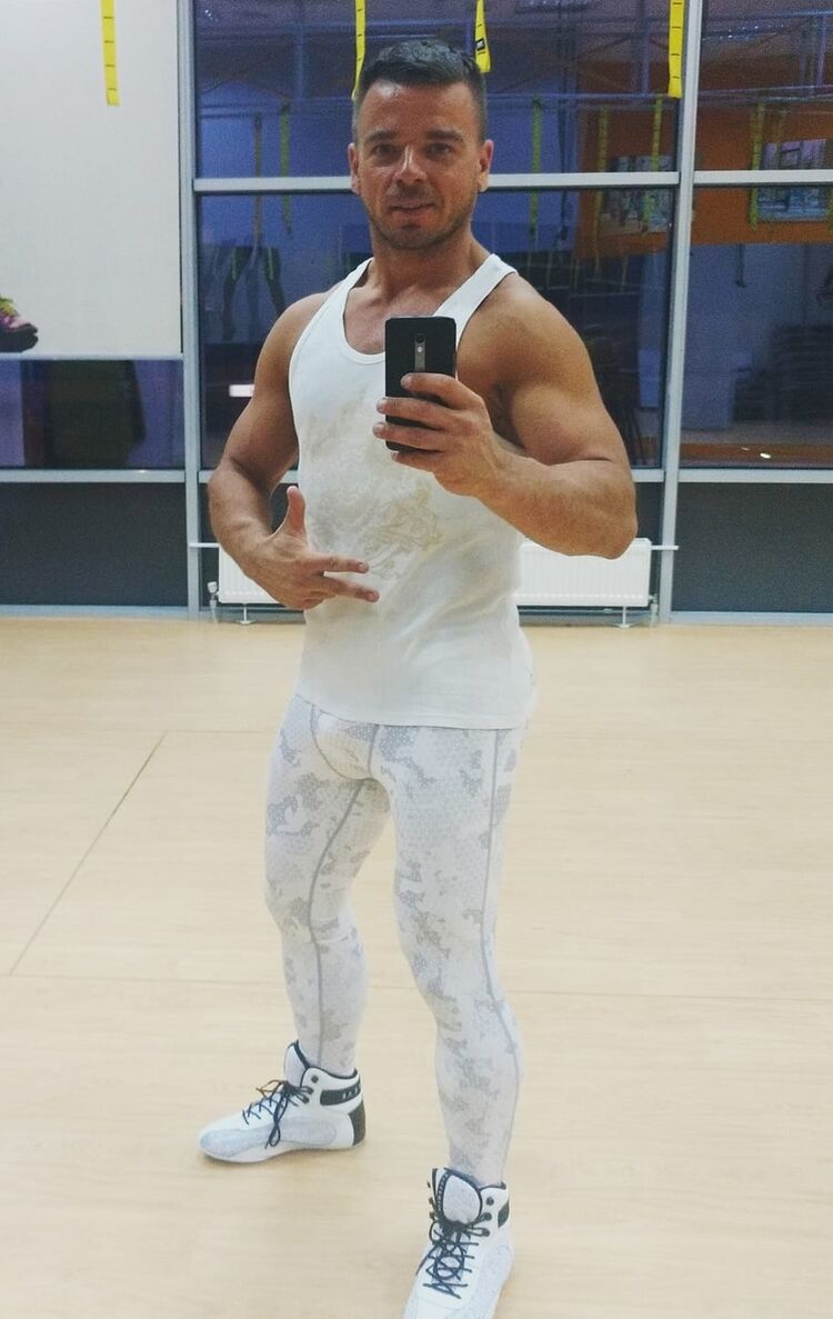 ���� 25837036 ������� 17s1990, 42 ����, ���� ���������� � ������