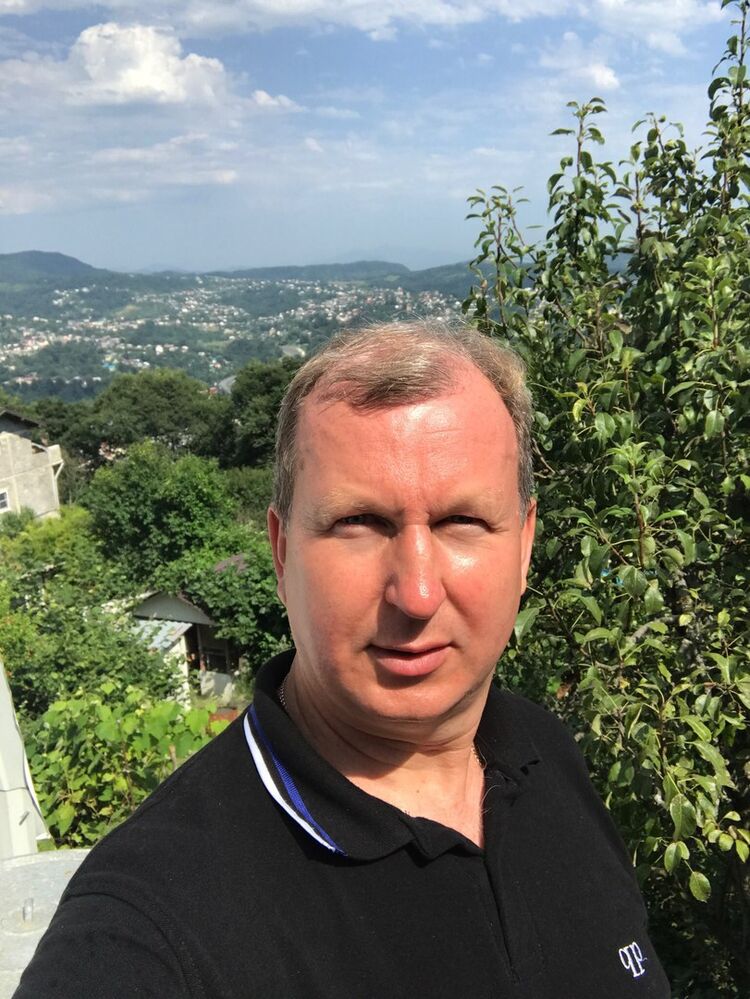  ,   Fernando, 62 ,   ,   