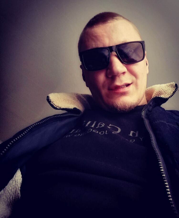  44351686  , 34 ,    