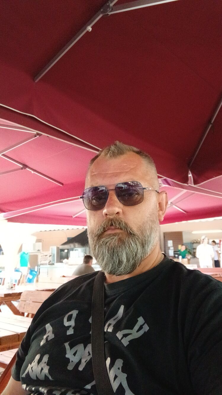  51952356  , 43 ,    
