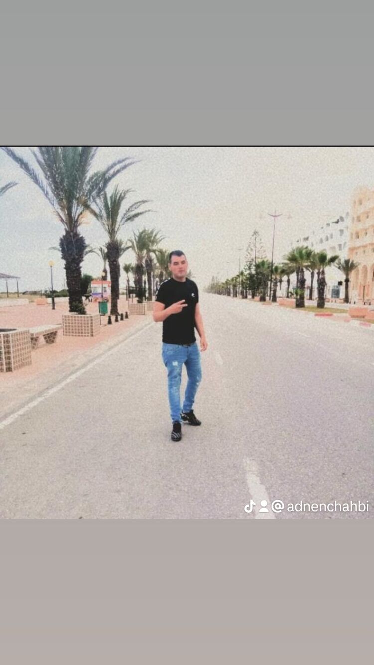 ,   Tunisie, 42 ,   ,   