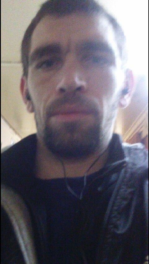  ,   Andrei, 39 ,     , c 
