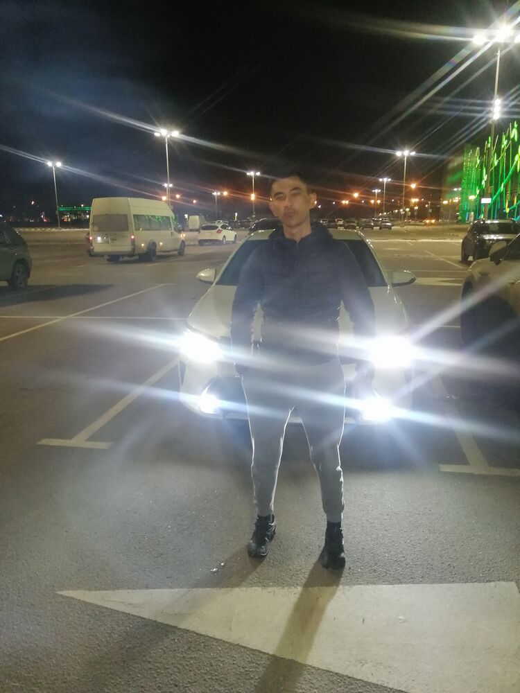  -,   Aziz, 31 ,   ,   , c , 
