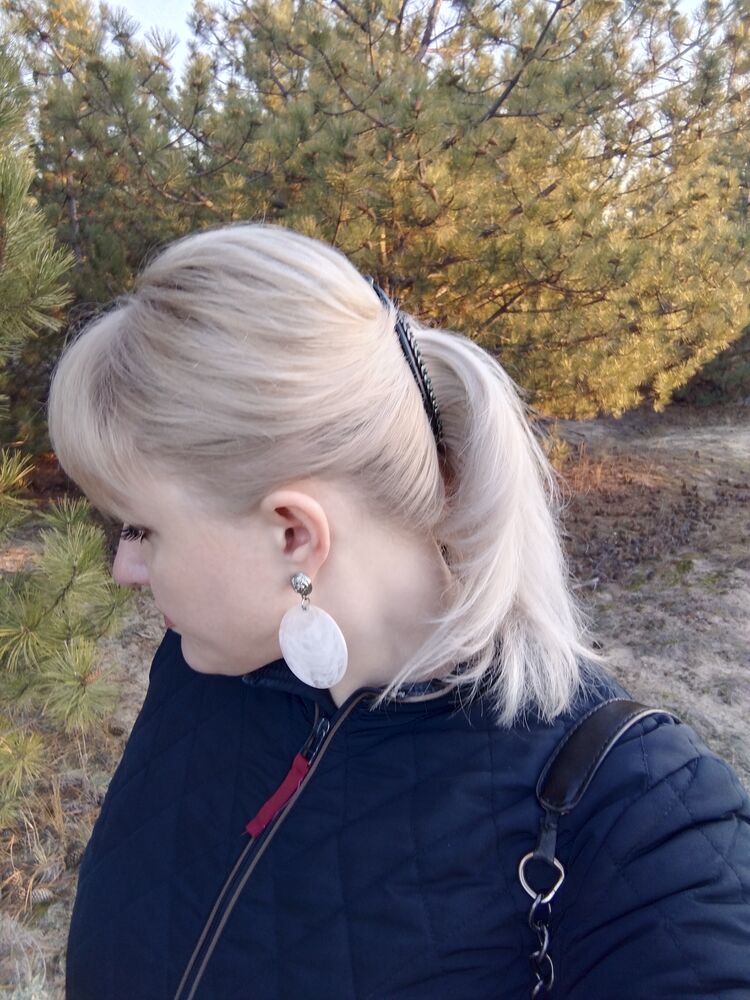   ,   , 37 ,   c 