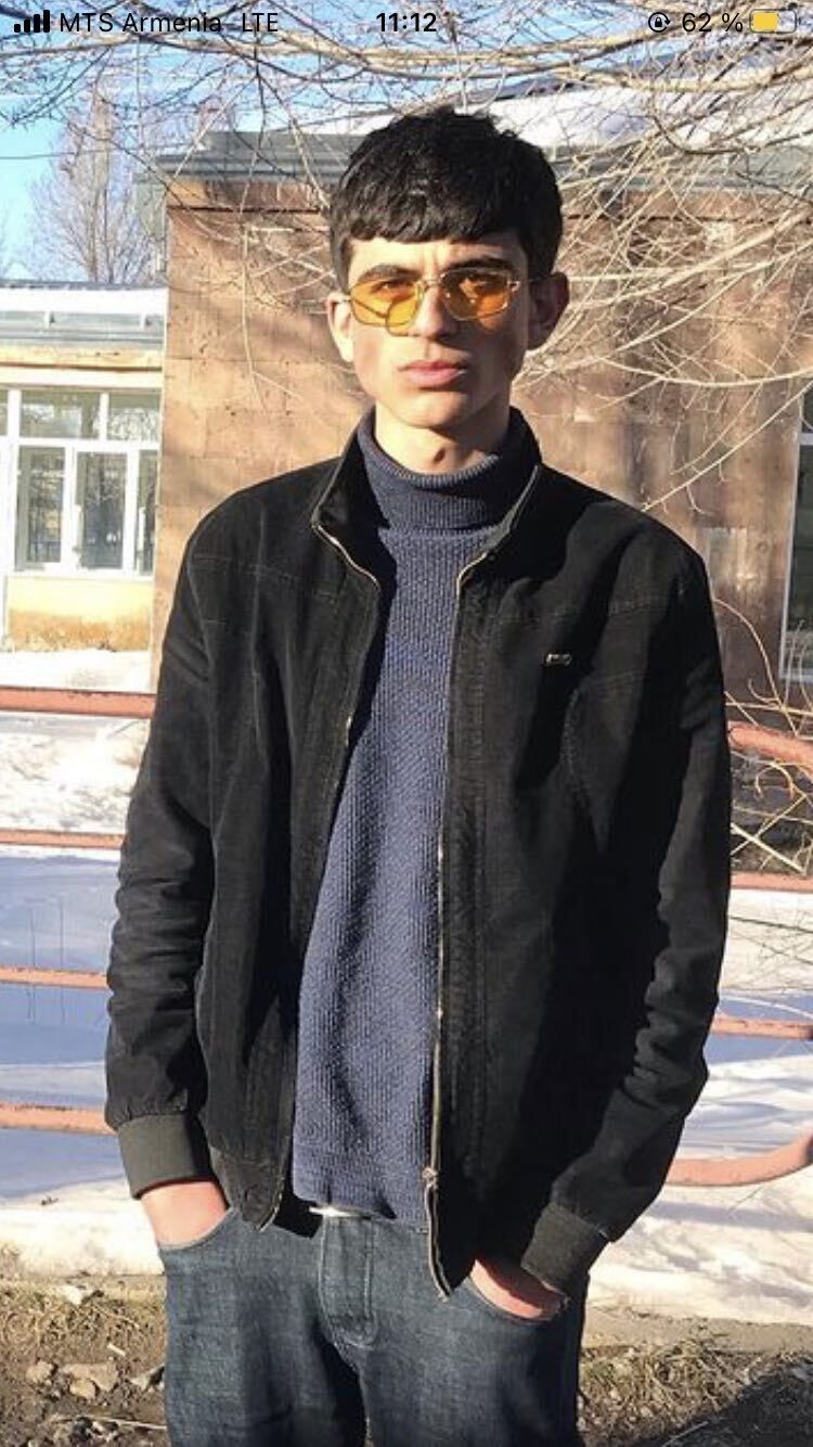  ,   Yuro, 23 ,   ,   
