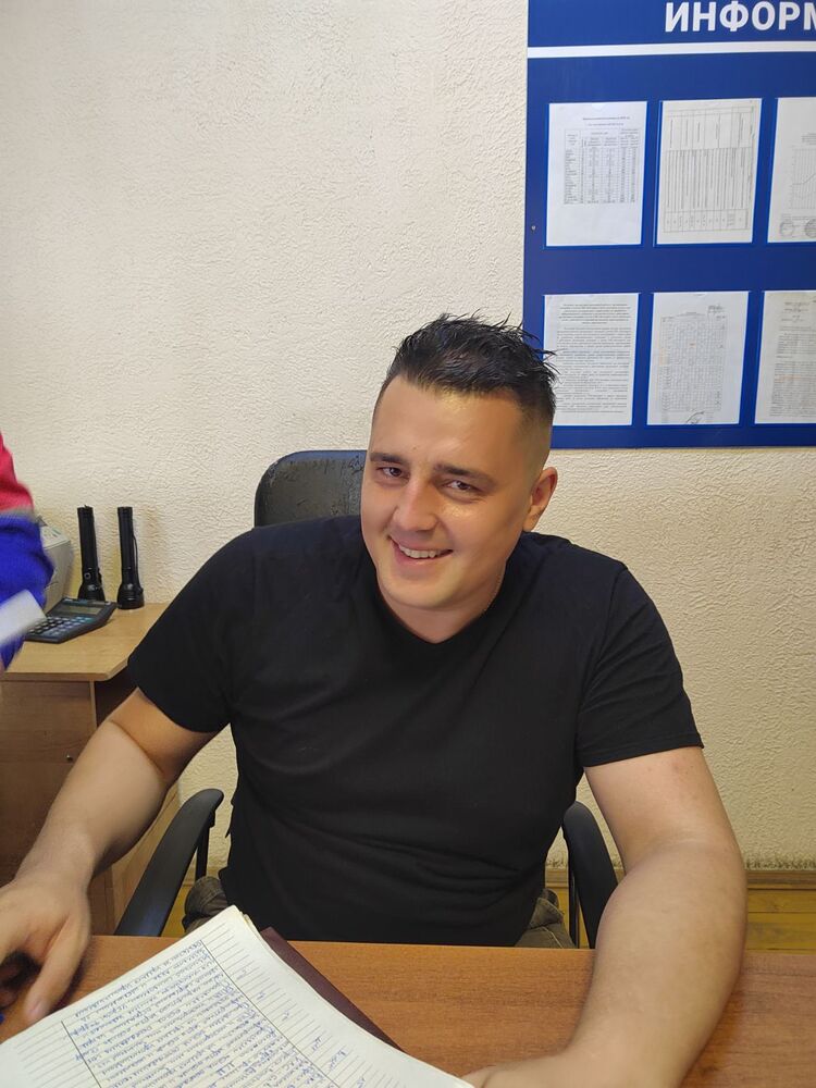  54730696  Zarp, 31 ,    