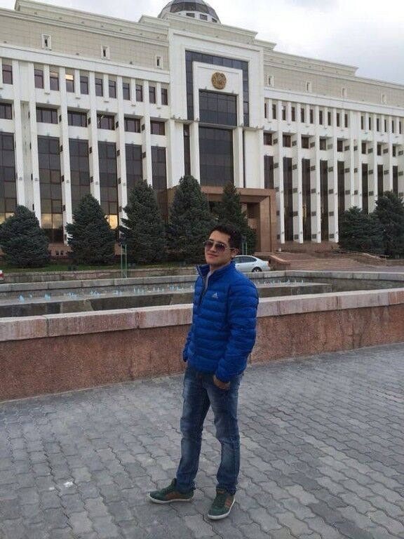  10023866  Zohiddin, 33 ,    