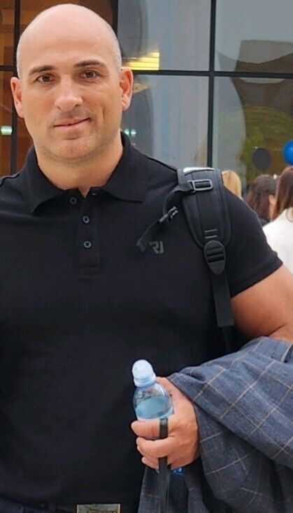  -,   Vladimir, 41 ,   ,   