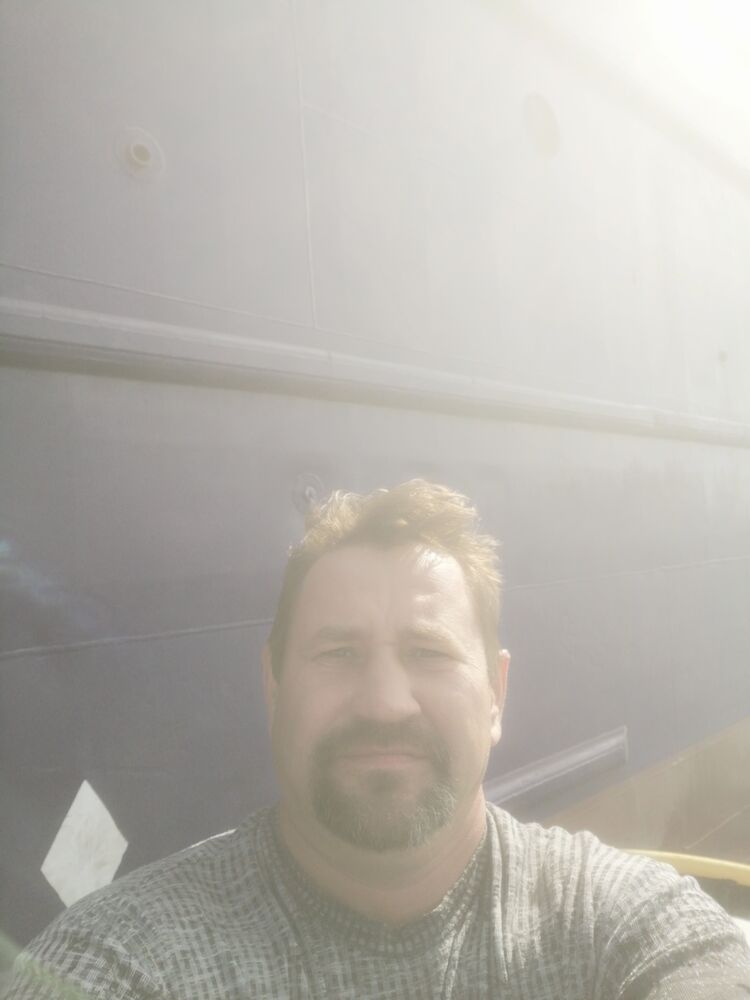  47007986  , 33 ,    