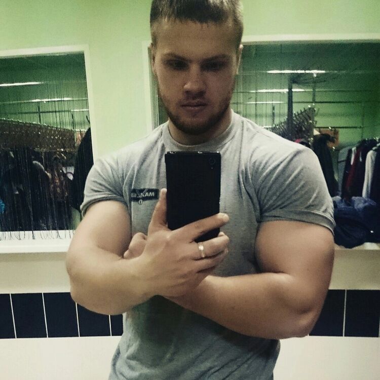  ,   Sasha, 30 ,   ,   
