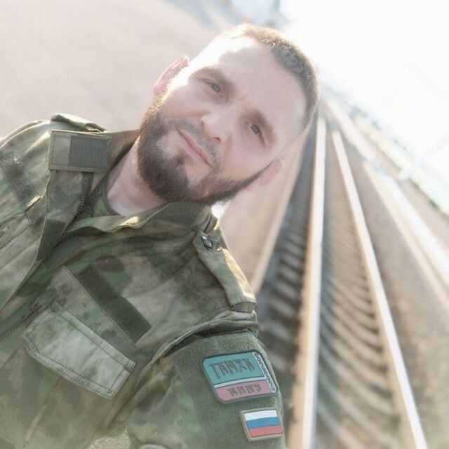  37262976  SpartaK, 35 ,    