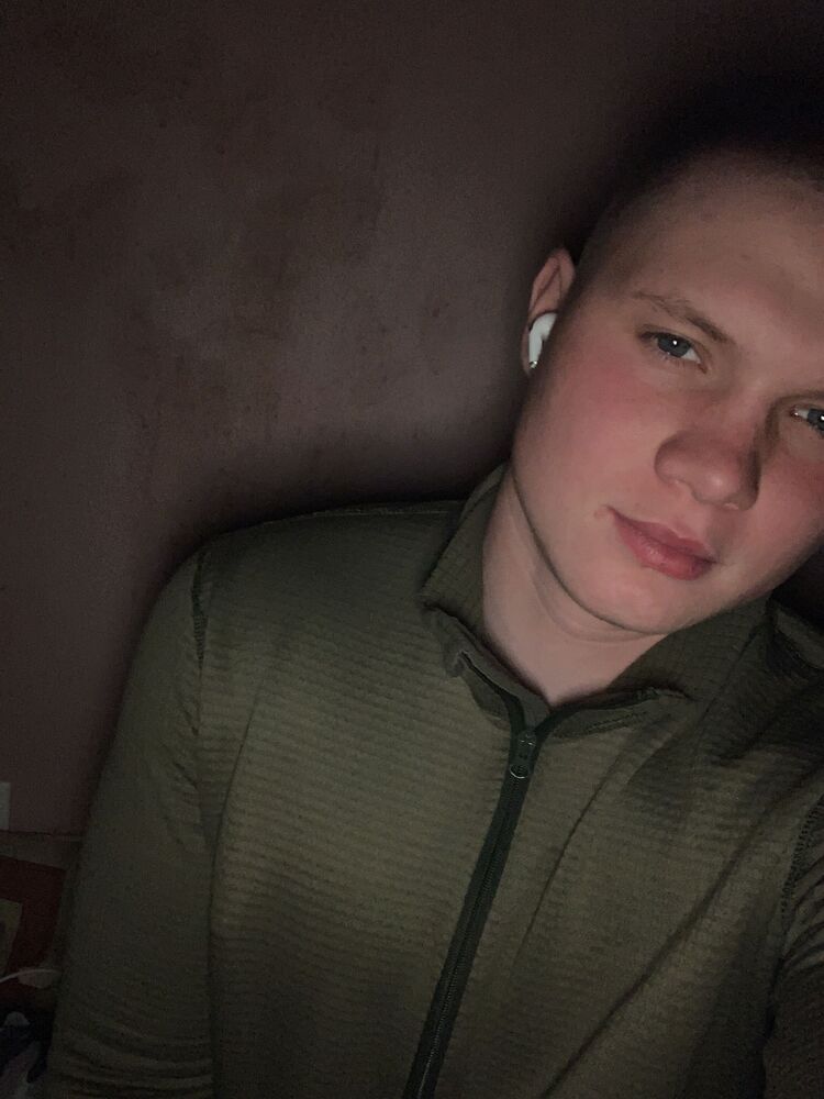  33548476  , 23 ,    