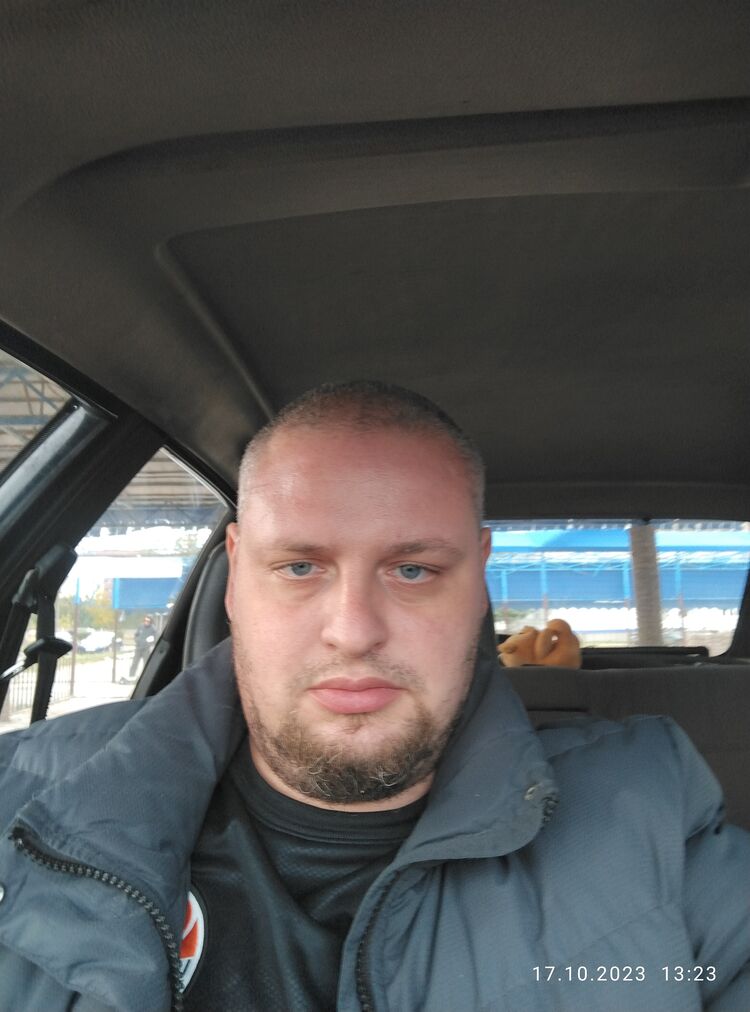  46807986  , 39 ,    