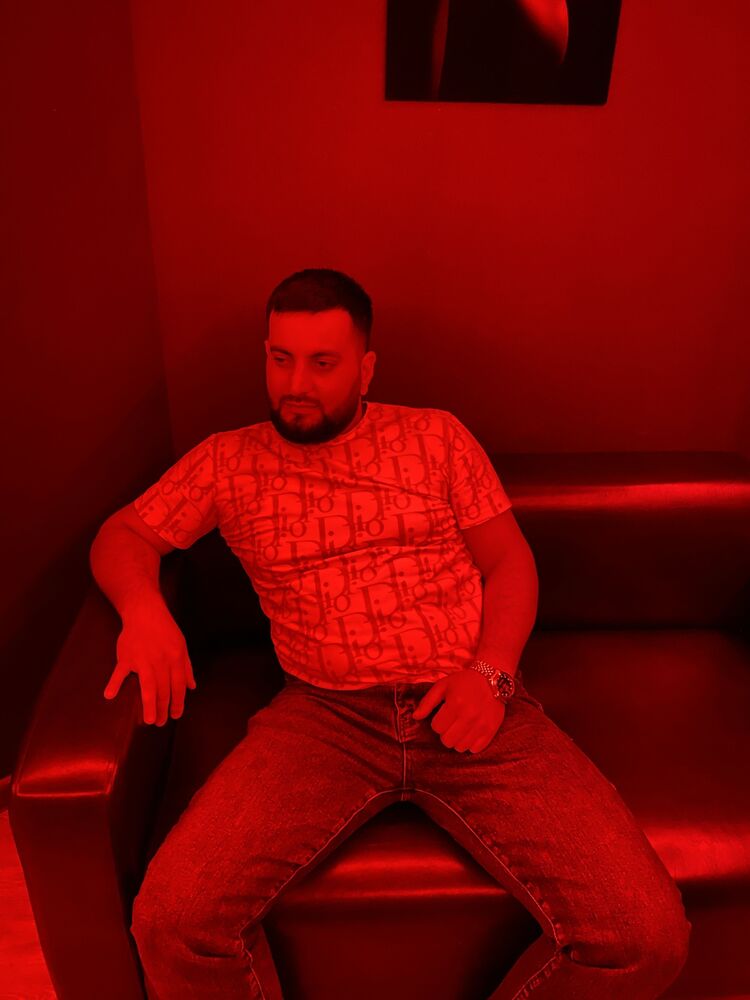  36455956  , 31 ,     