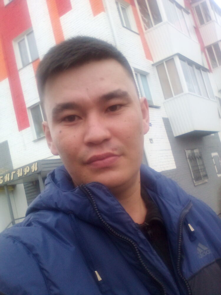 ���� 25980196 ������� Ilfat, 35 ���, ���� ���������� � ��������