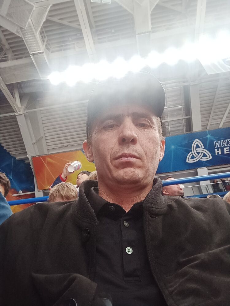  53519826  Jurabek, 39 ,    