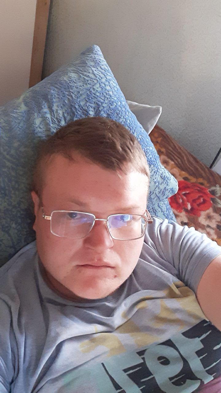 ,   Maxim, 27 ,   ,   
