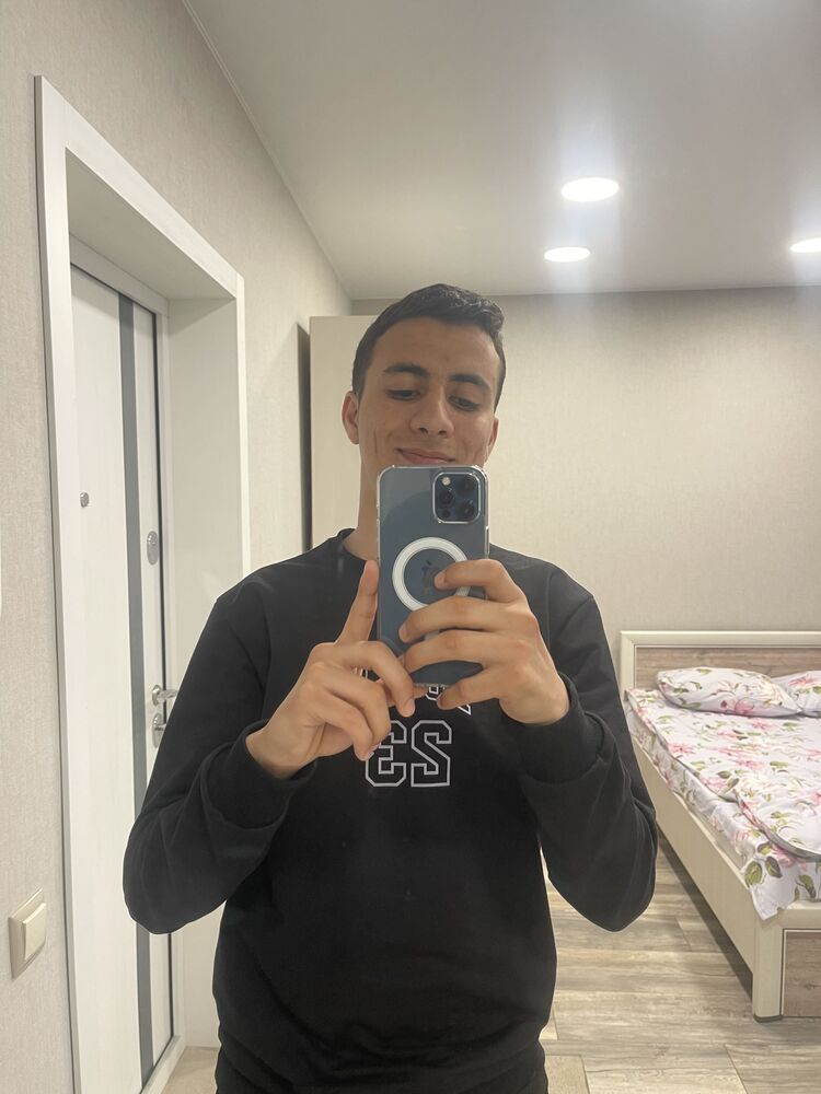  35425176  Taoufik, 25 ,    