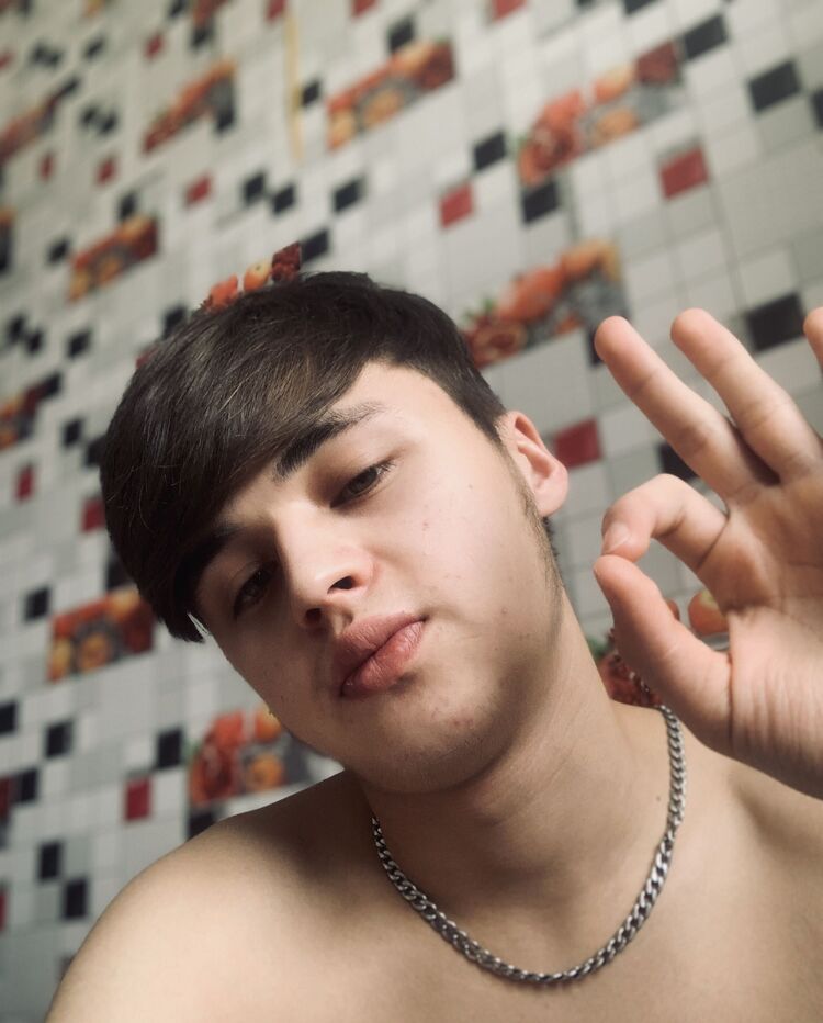  33094946  , 21 ,    