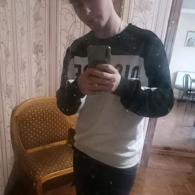  41552956  , 21 ,    