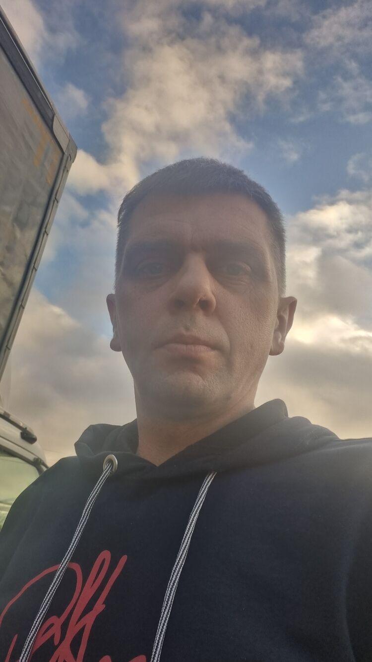  40132226  , 42 ,    