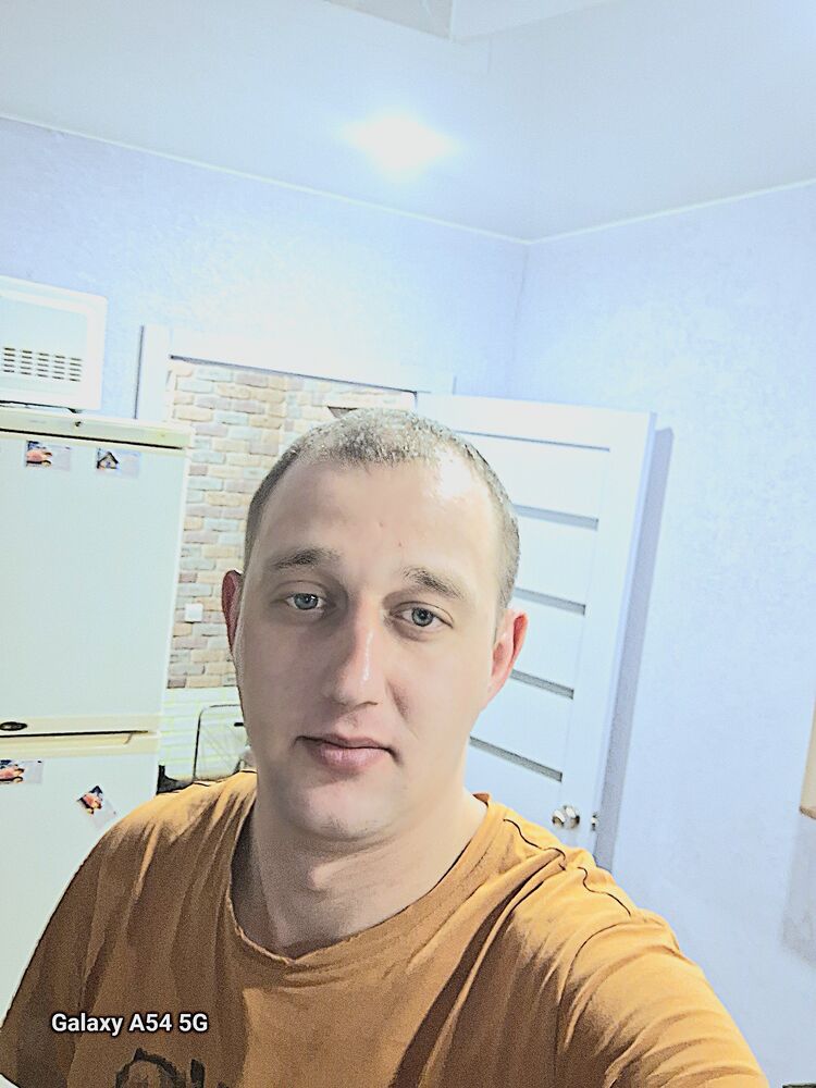  52070596  , 34 ,    -