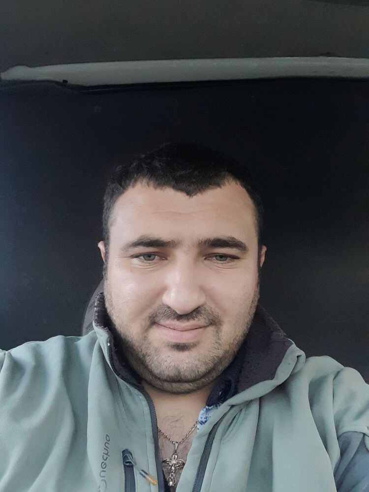  38880736  , 37 ,    -