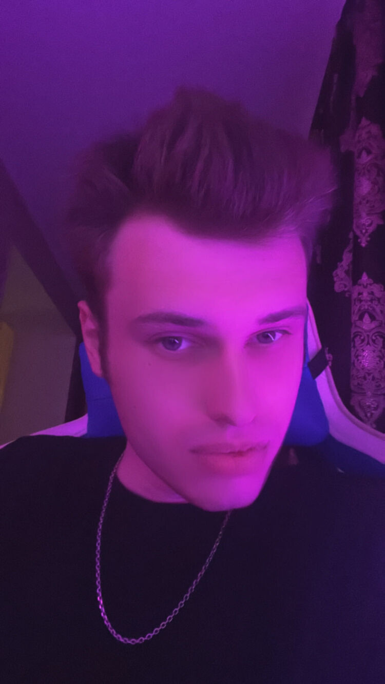 ���� 51211766 ����� Aleksei, 25 ���, ���� ���������� � �����