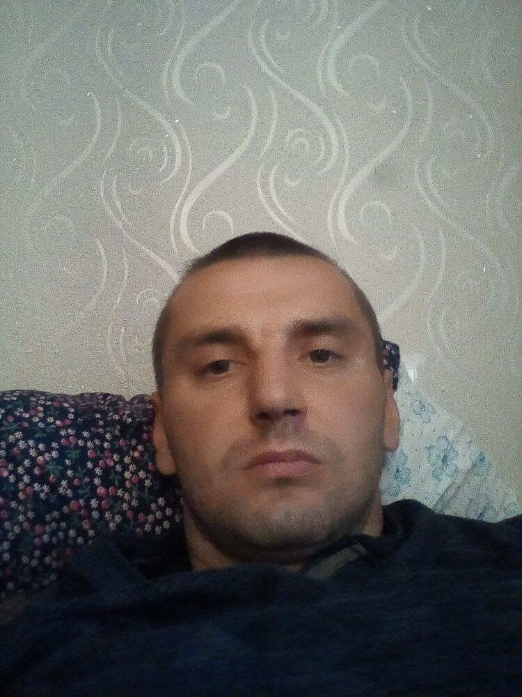  46958806  , 39 ,    