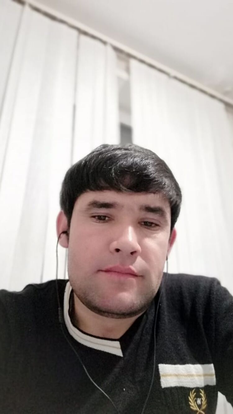  31296776  Farhod, 34 ,    