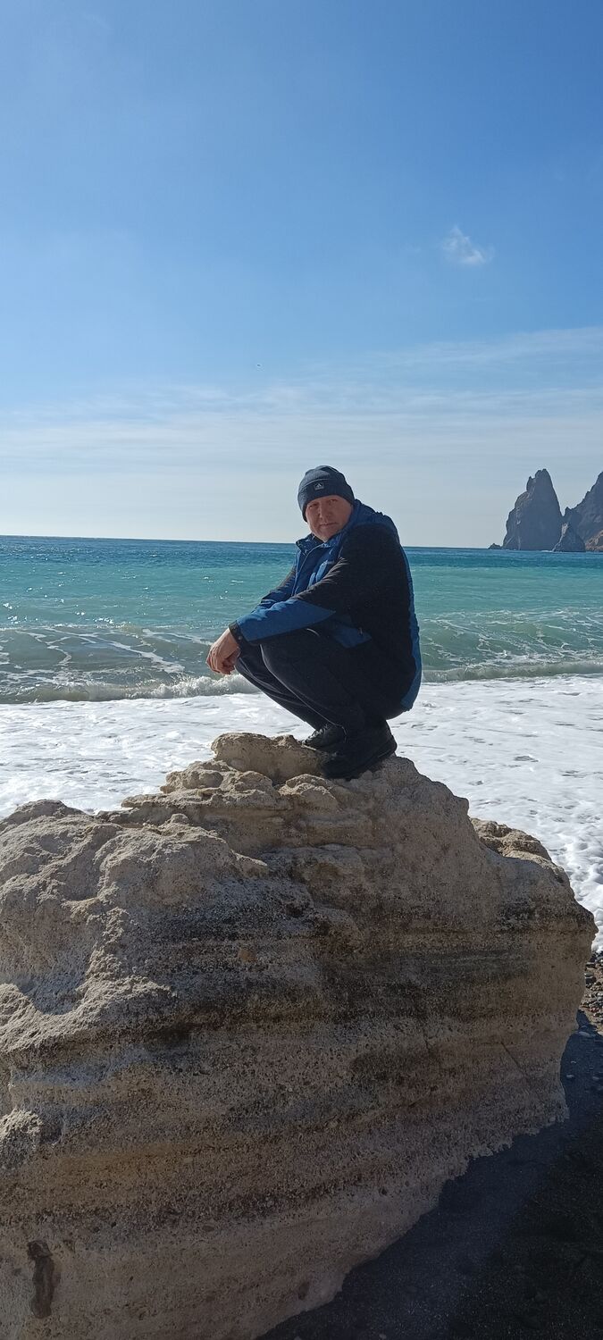  53493306  Sergofanchik, 44 ,    